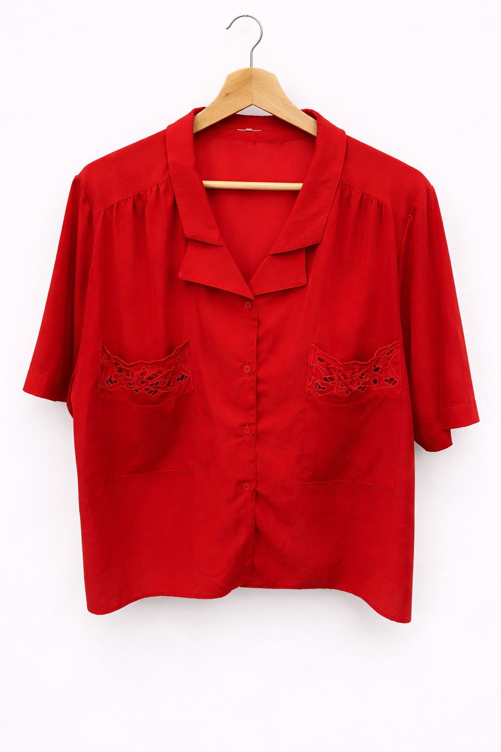 Camisa Vintage Roja de Manga Corta con Bolsillos en Viscosa